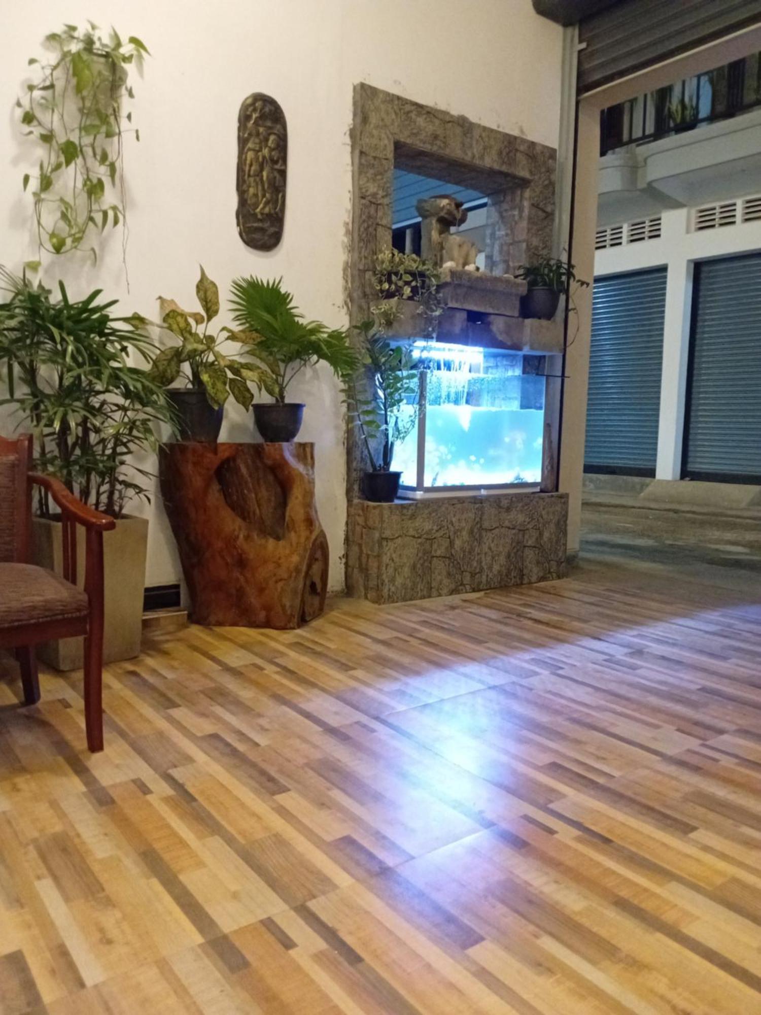 Villa Luxez Kalmunai Bagian luar foto